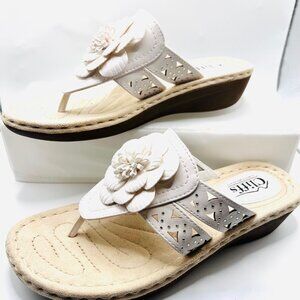 Cliffs by White Mountain Cynthia-White Rhinestones. 8W-Thong 1 1/2" Heel-Comfy